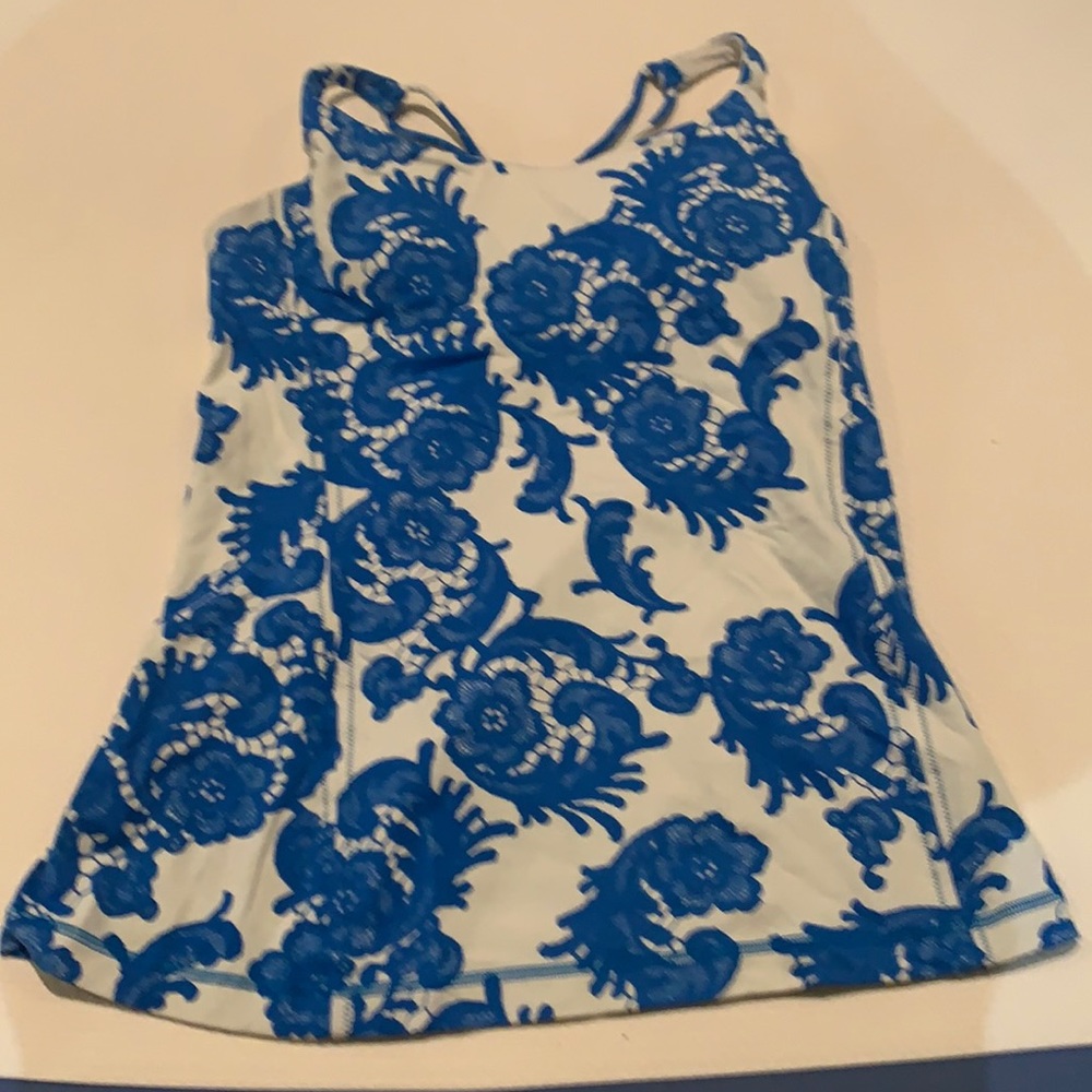 Lululemon tank top